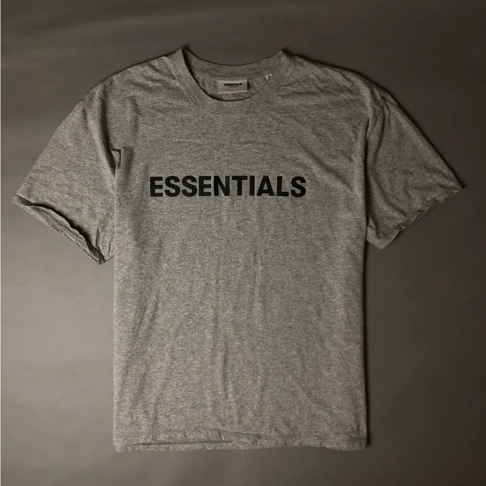 Fear of god essentials shirt Large